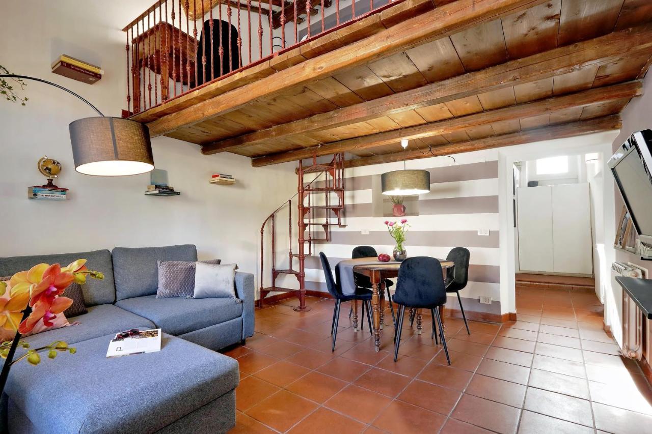 Campo De Fiori Apartment