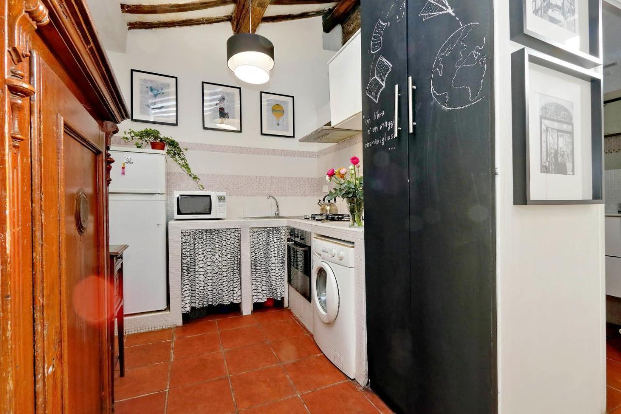 Campo De Fiori Apartment *